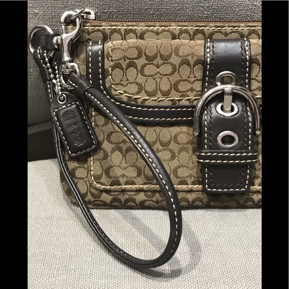 Coach signature soho buckle wristlet in brown - Picture 2 of 11